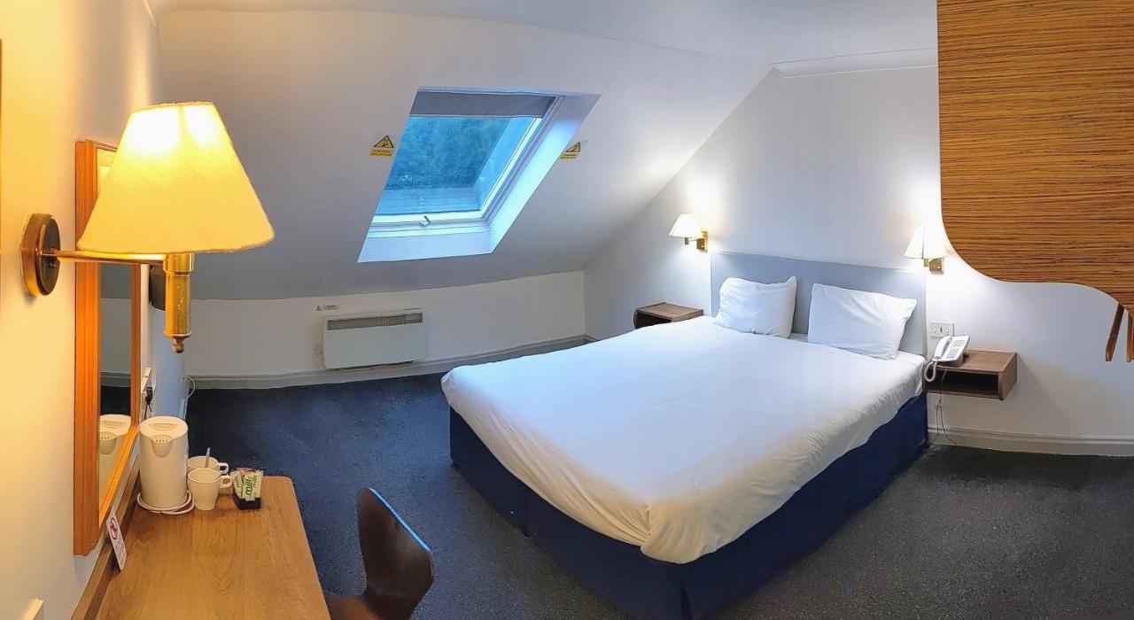 247Hotel.Com Oldham Eksteriør bilde