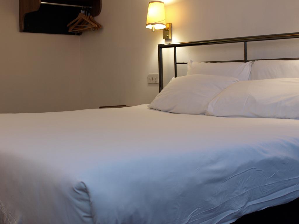 247Hotel.Com Oldham Eksteriør bilde