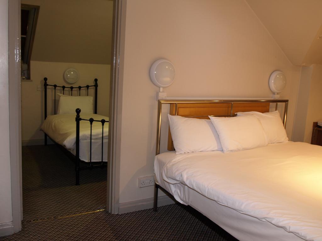 247Hotel.Com Oldham Eksteriør bilde