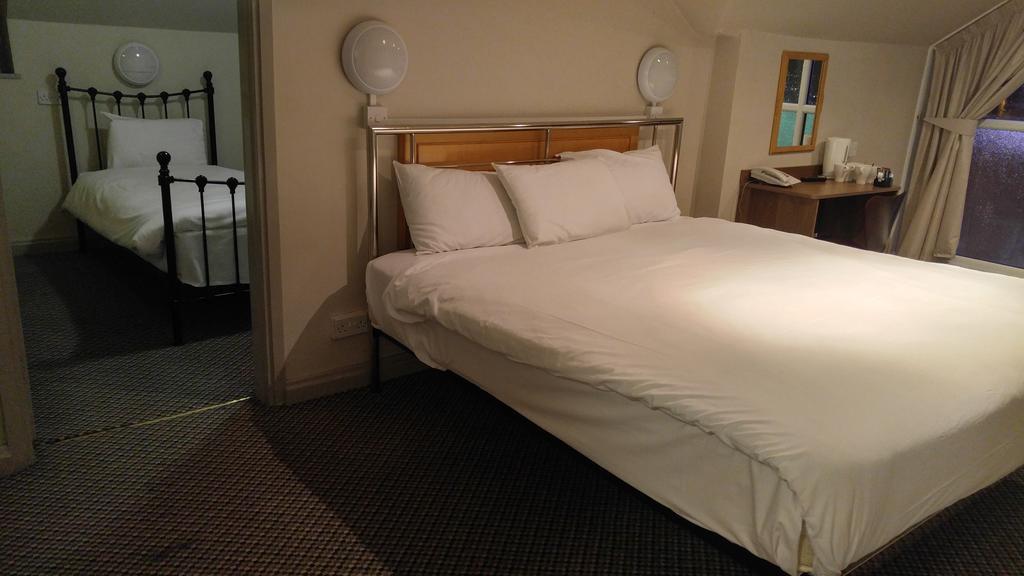 247Hotel.Com Oldham Eksteriør bilde